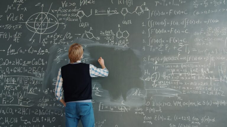 Wzory matematyczne: jak uczyć się ich efektywnie do egzaminu